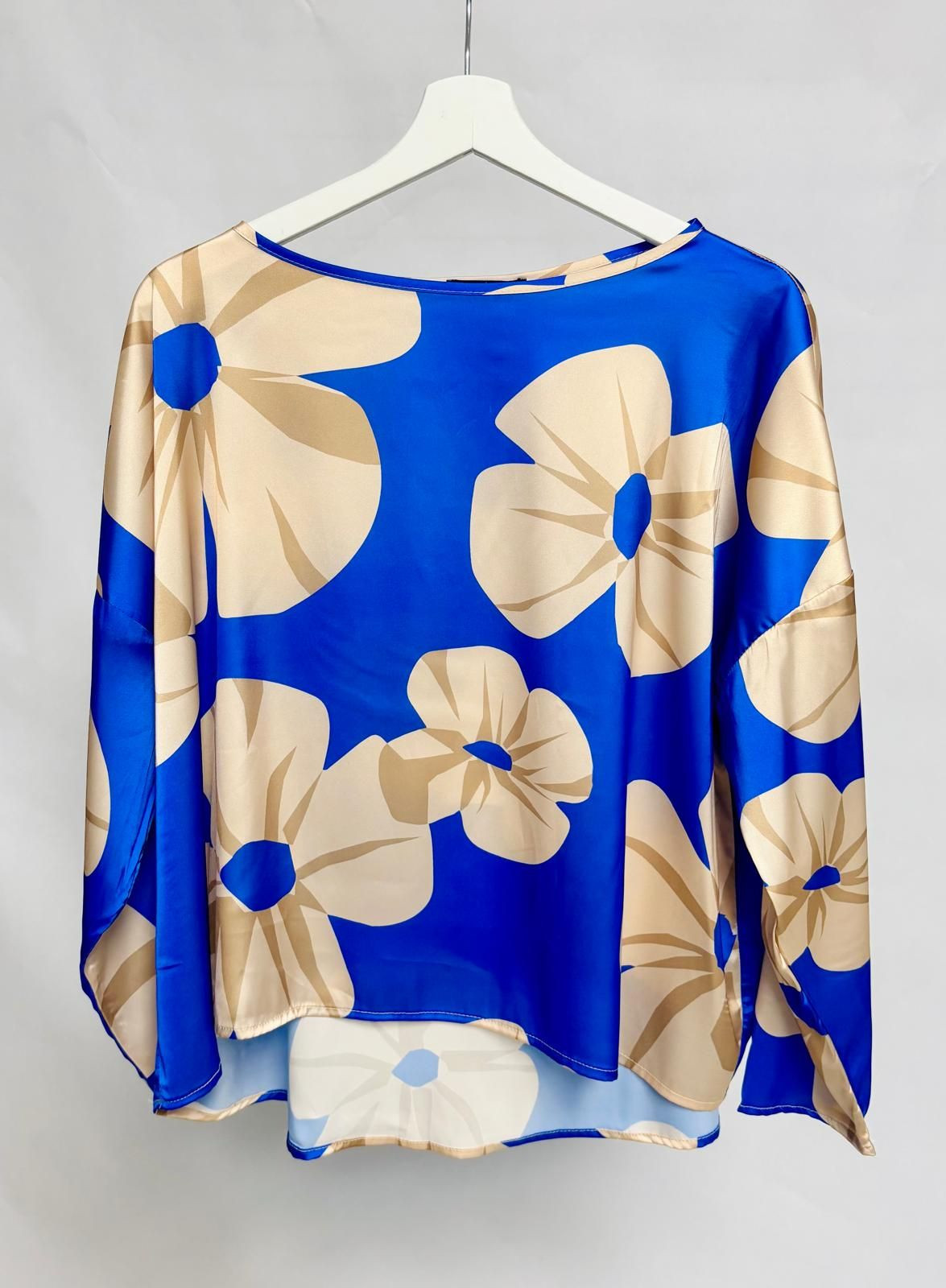 Oversized satin blue blouse with beige floral print