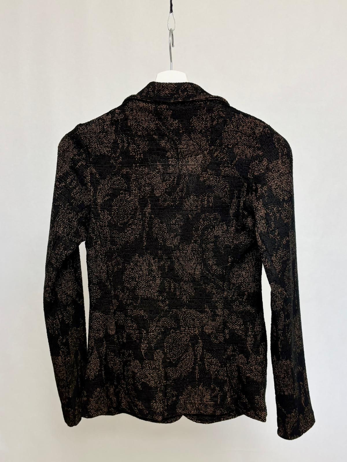 Jacquard blazer with floral pattern