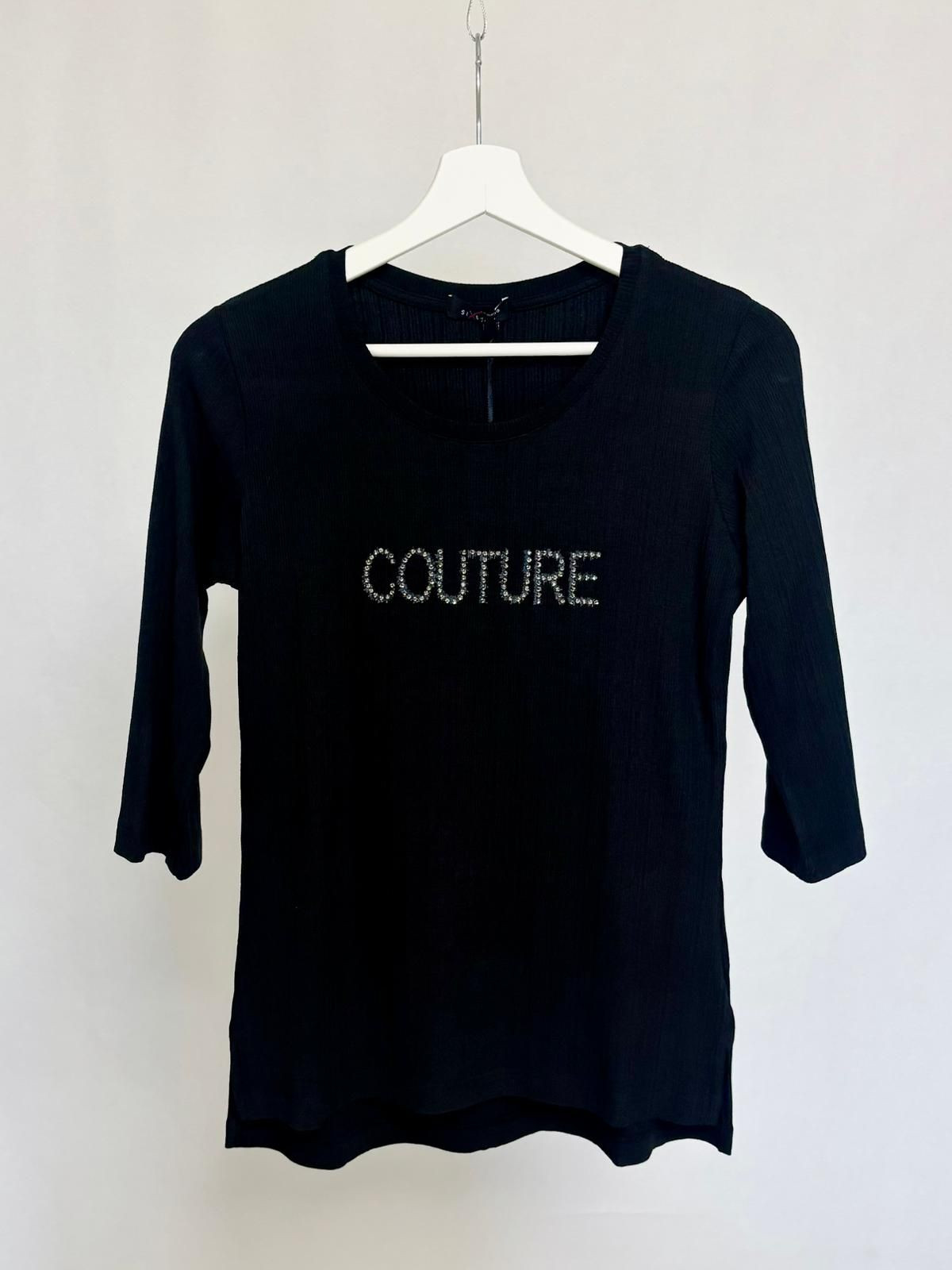 Ribbed sweater with decorative writing