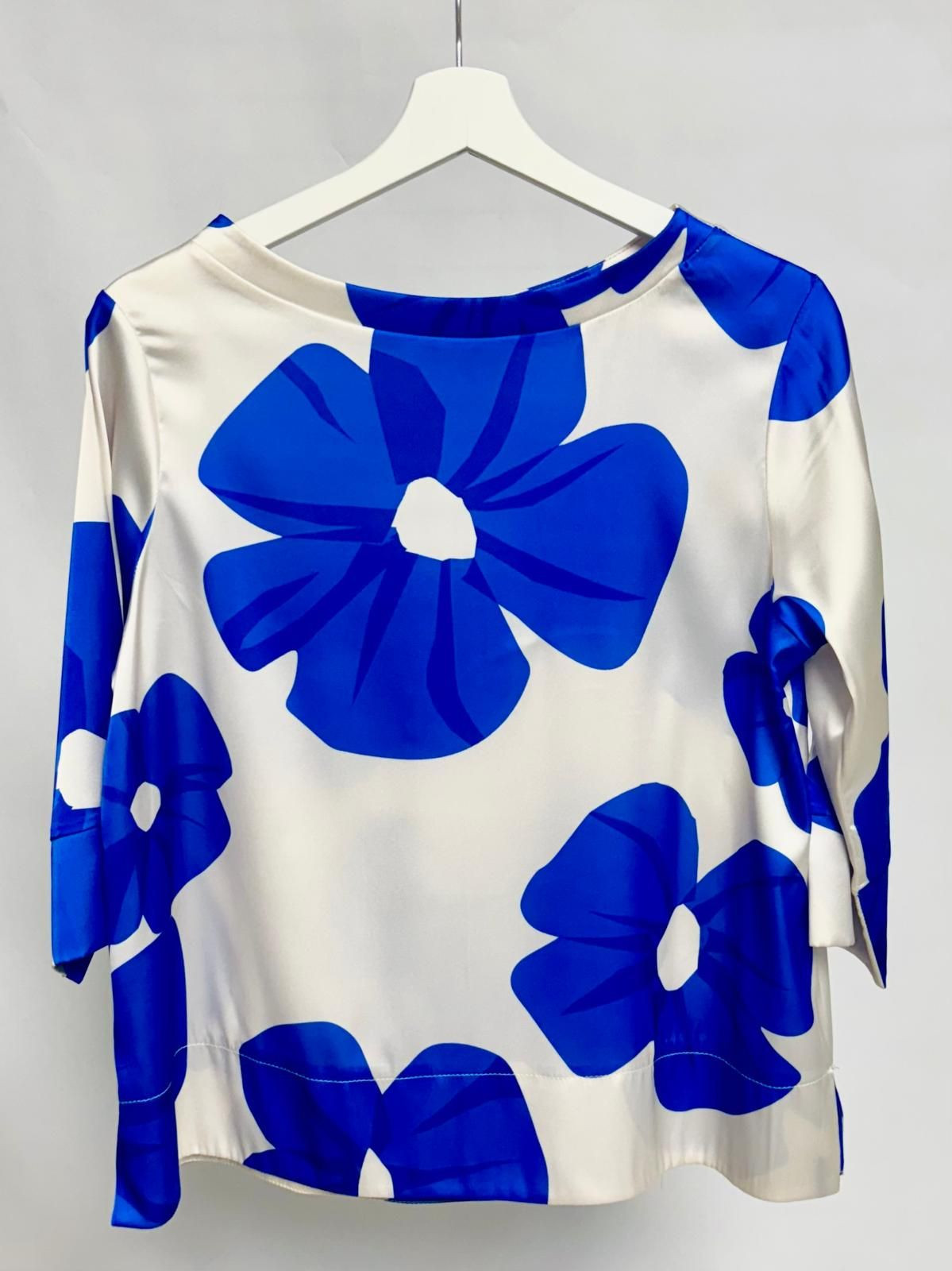 Long-sleeved printed blouse
