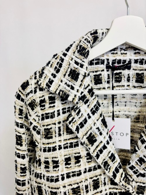 Blazer in checked bouclé fabric