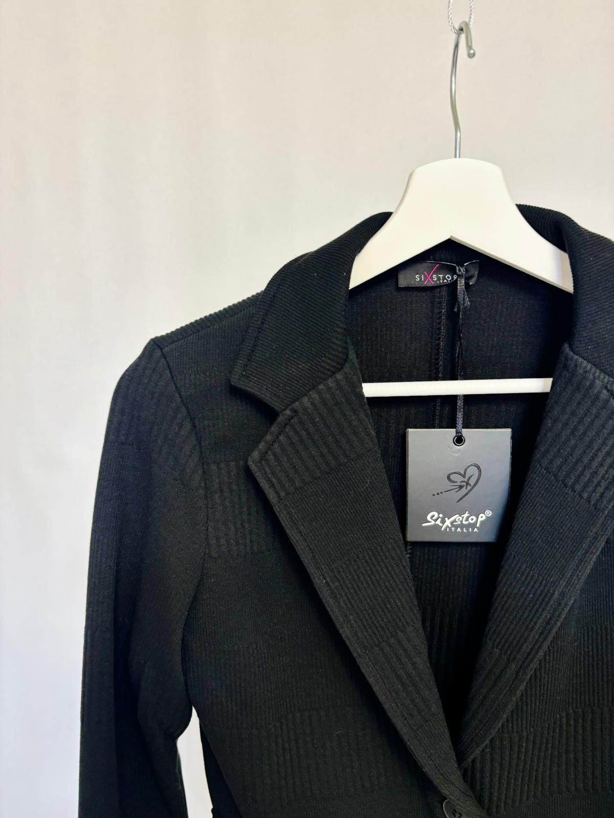 Ribbed fabric blazer